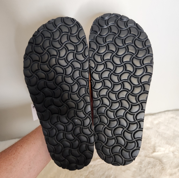 Zara Low Heeled Crossed Brown Leather Straps NWT Womens US 6.5 - Picture 4 of 7